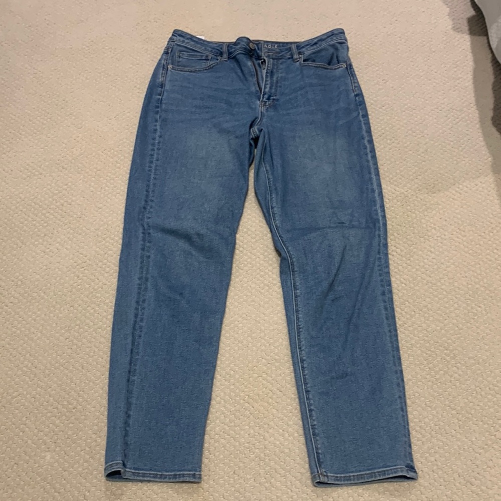 American Eagle Stretch Mom Jeans